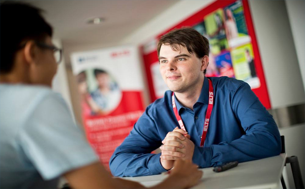 游学美国必过的关卡：签证关