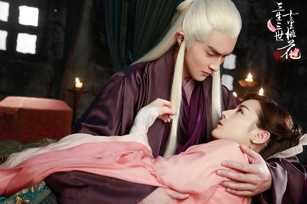 杨幂旗下美国留学的大明星居然有她？