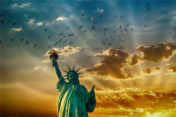 为什么选择美国留学？这些理由足够说服你！