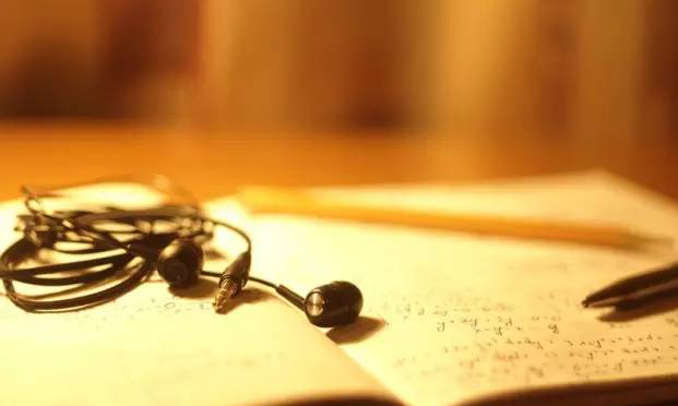 三个雅思听力技巧，助你成绩更上层楼