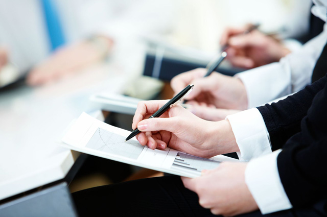 国内考雅思会压分吗？哪里考试更简单？