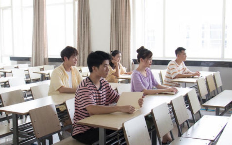 高级雅思培训班，助你早日上岸