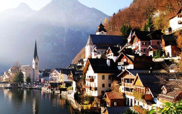 加拿大留学，每年要花多少钱？